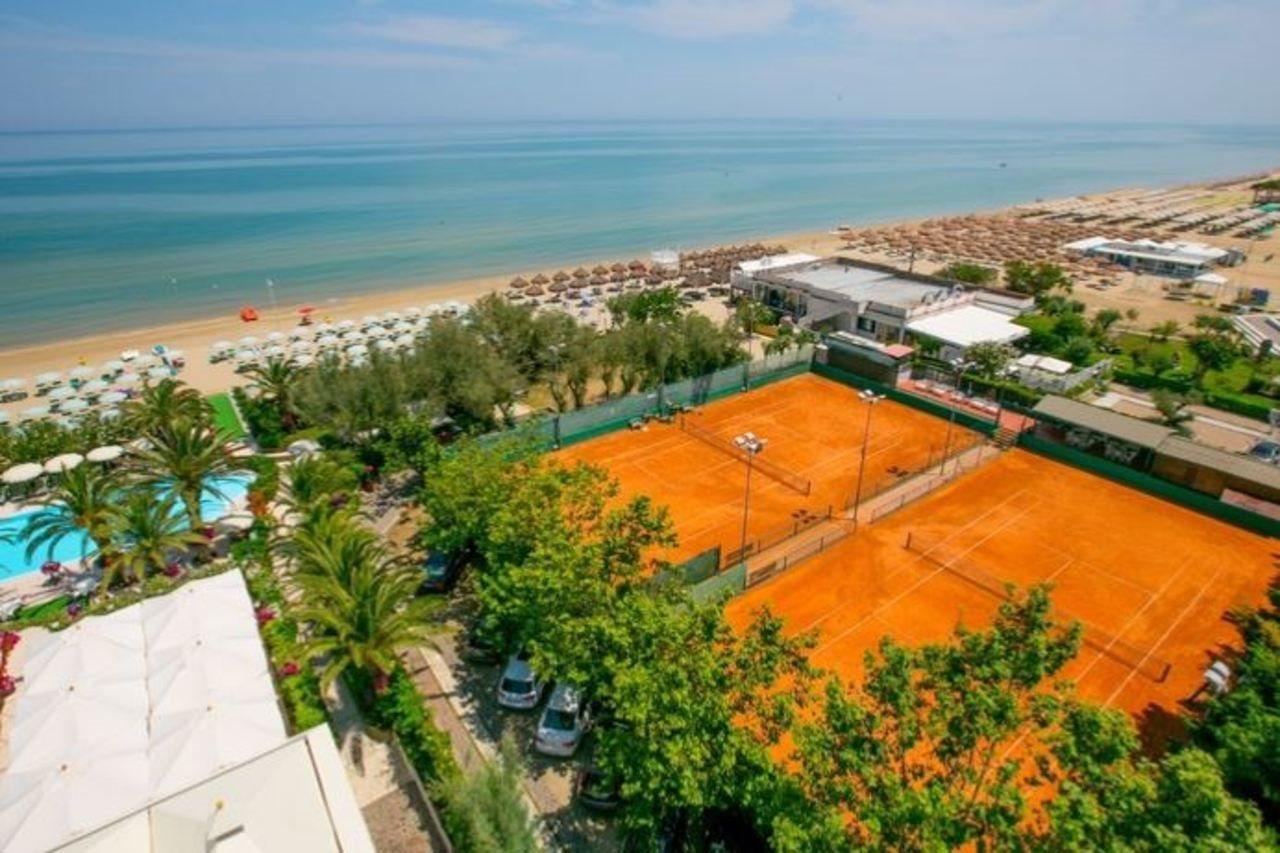 Hotel Mion Charme & Relax Silvi Marina Εξωτερικό φωτογραφία