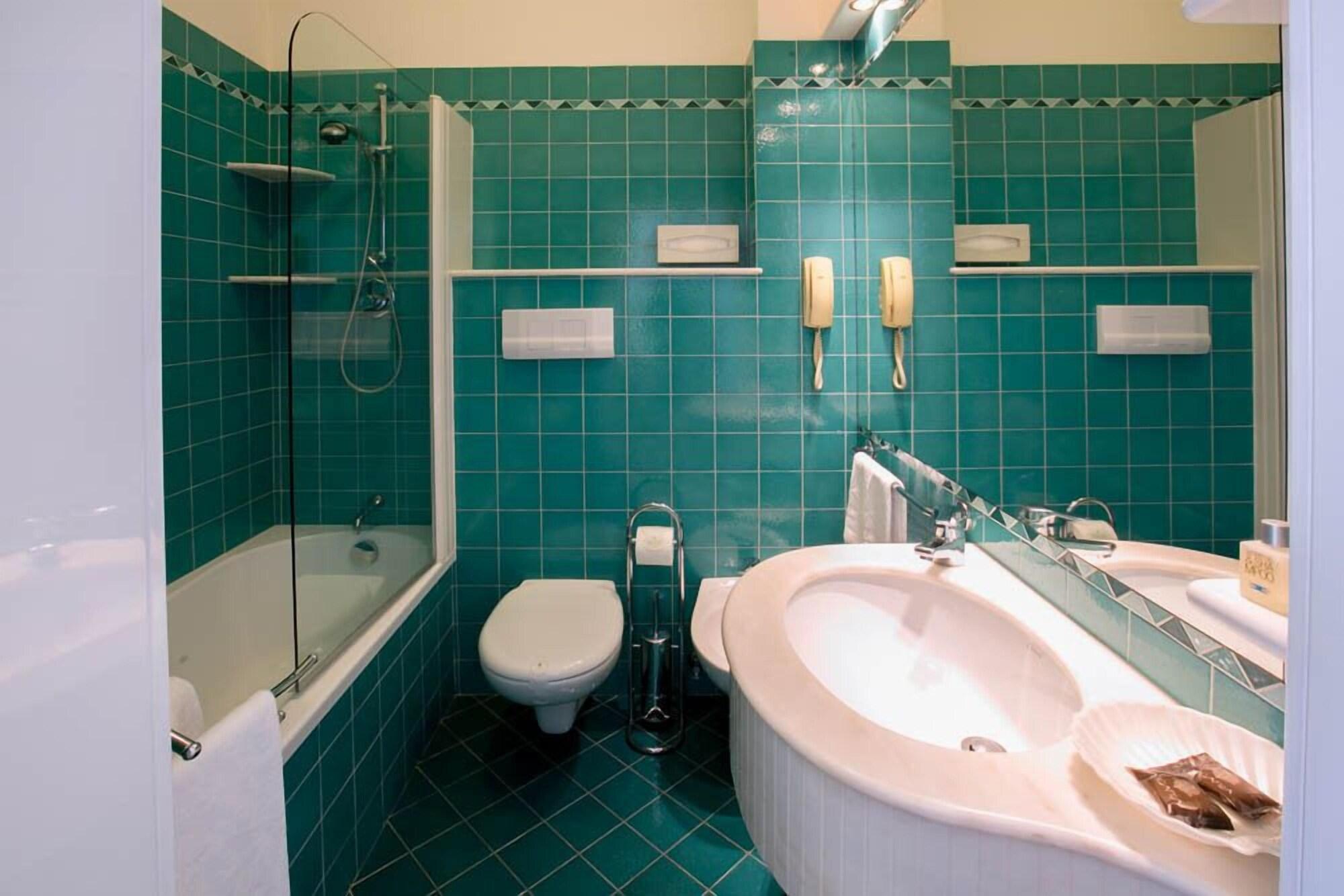 Hotel Mion Charme & Relax Silvi Marina Εξωτερικό φωτογραφία