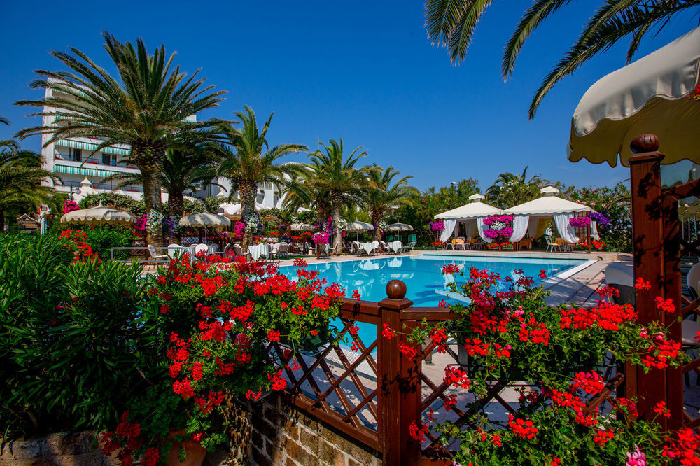 Hotel Mion Charme & Relax Silvi Marina Εξωτερικό φωτογραφία